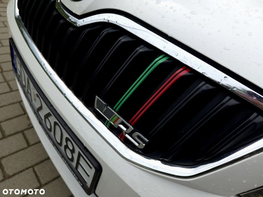 Skoda Octavia 2.0 TDI RS - 33