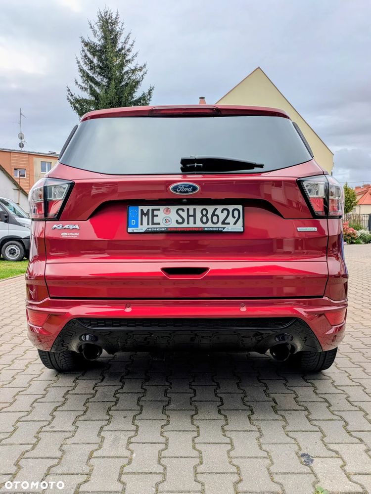 Ford Kuga 1.5 EcoBoost 2x4 ST-Line - 11