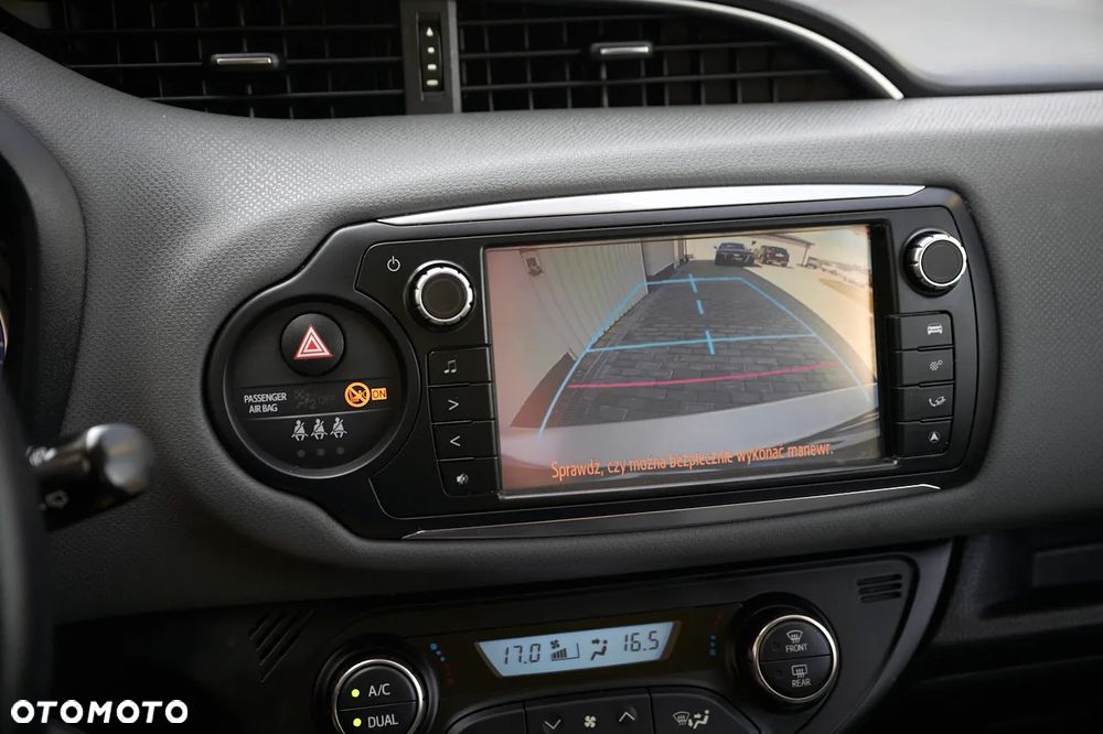 Toyota Yaris 1.5 VVT-i Comfort - 5