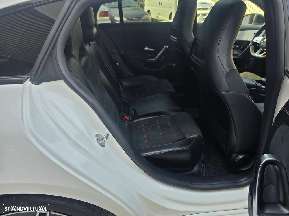 Mercedes-Benz CLA 200 d 8G-DCT AMG Line - 43