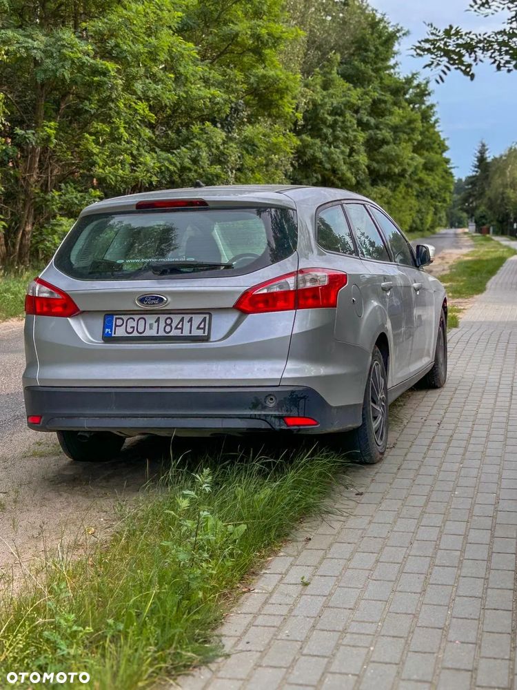 Ford Focus 1.6 TDCi Ambiente - 3