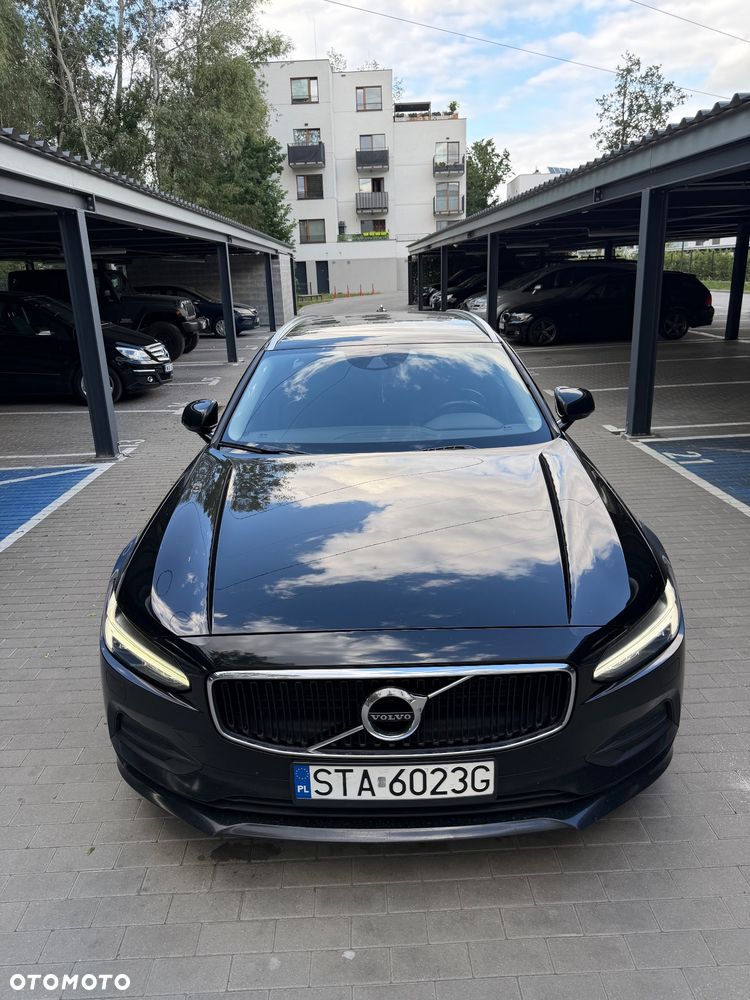 Volvo V90 D4 Momentum Pro - 2