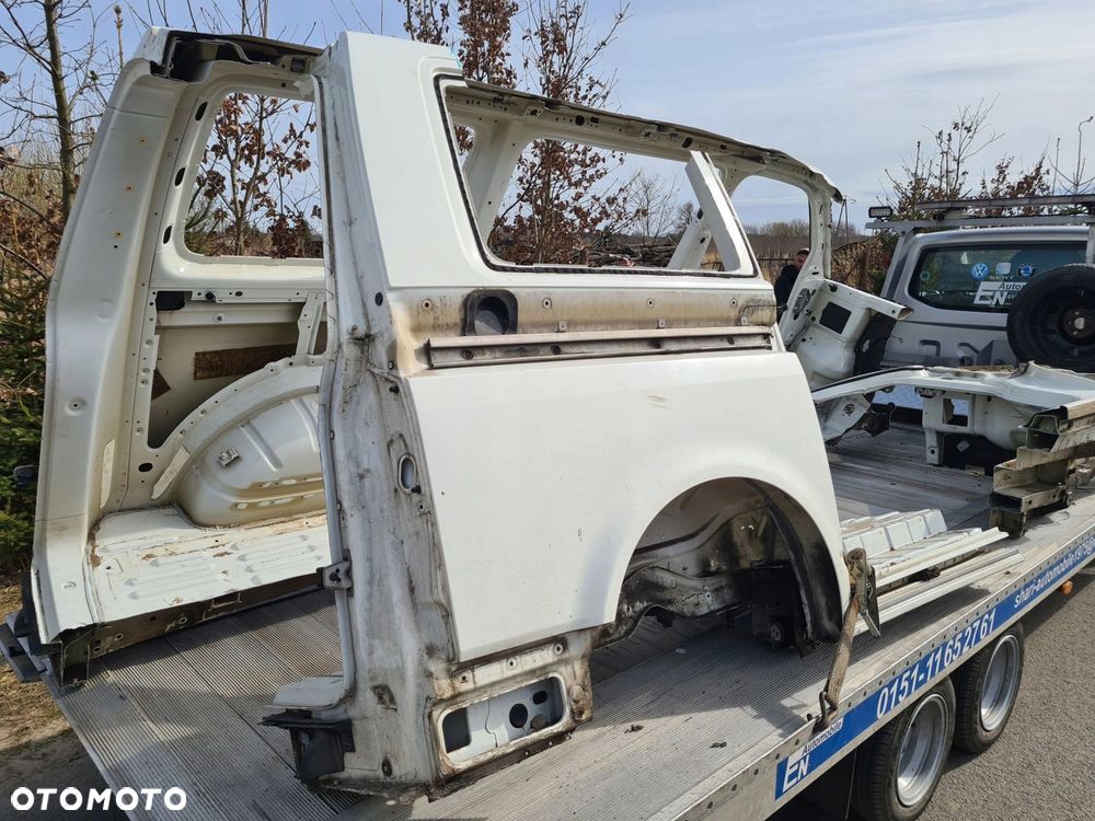 VW T5 MULTIVAN prawy bok ćwiartka 2 drzwi klapa - 1