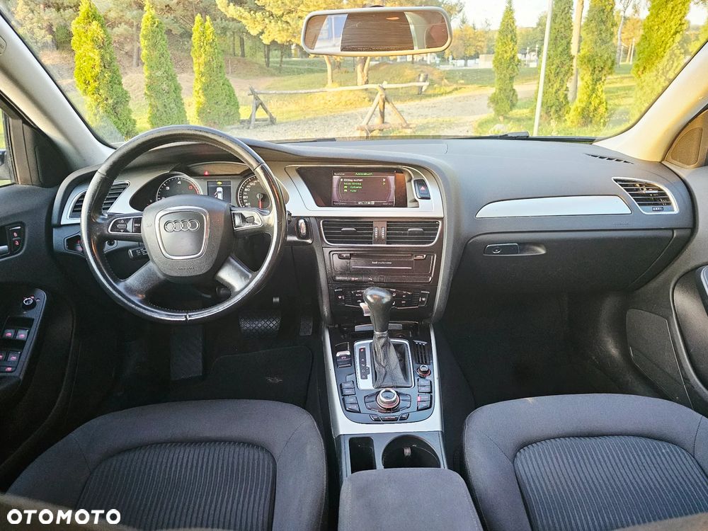 Audi A4 Avant 2.0 TDI DPF multitronic Attraction - 13