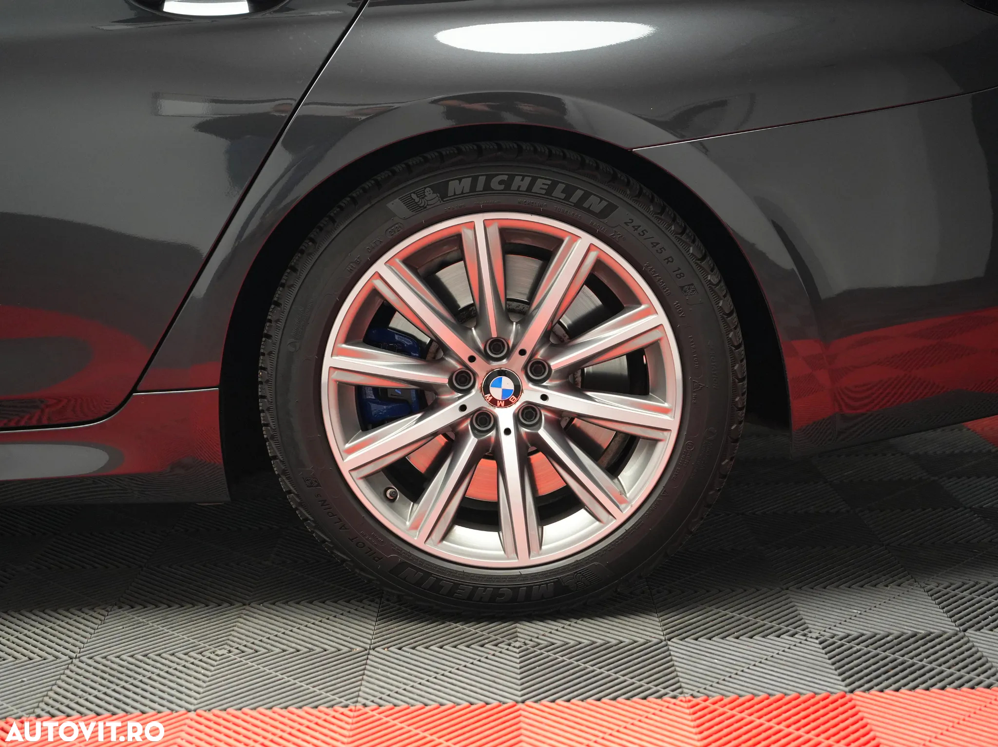BMW M5 M550i xDrive Aut. - 8