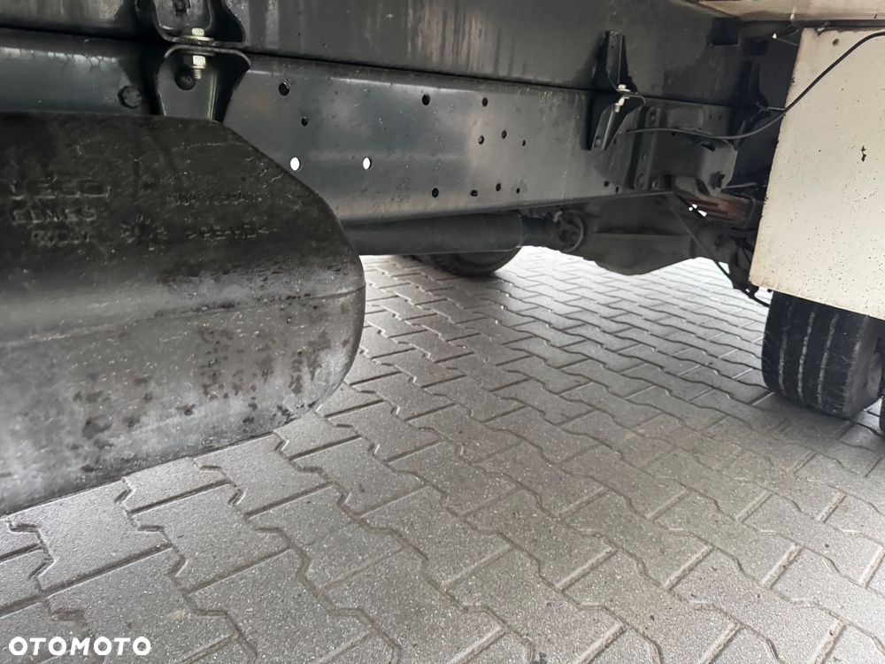 Iveco 72c18 ,70C17,,72C18,,70C15,,50C15,,50C17,,35C13,,35C14,,35C15 - 12