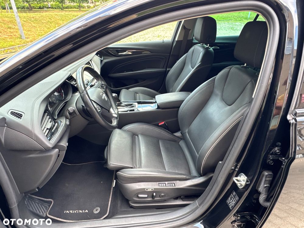 Opel Insignia 2.0 Automatik Business Innovation - 19