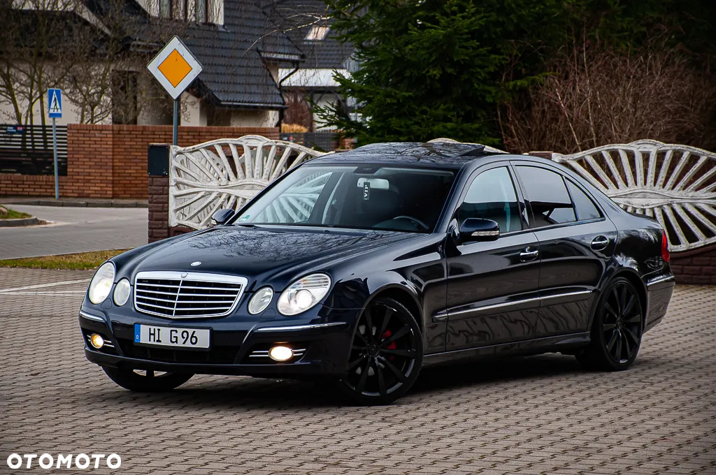 Mercedes-Benz Klasa E - 9