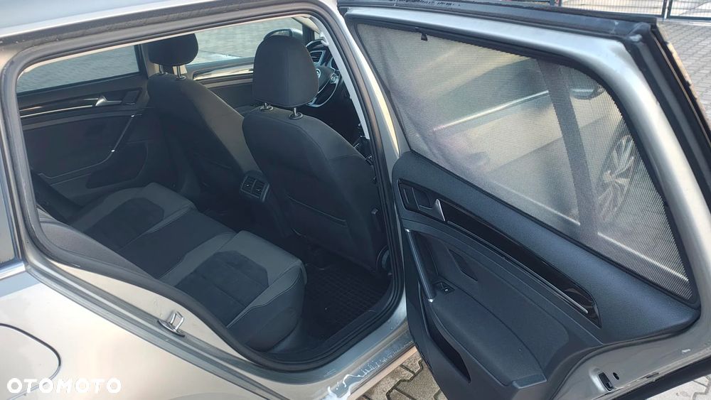 Volkswagen Golf Variant - 8