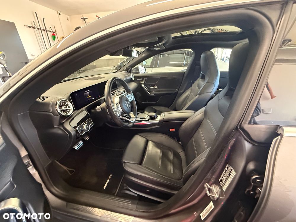 Mercedes-Benz CLA AMG 35 4Matic AMG Speedshift 7G-DCT - 10