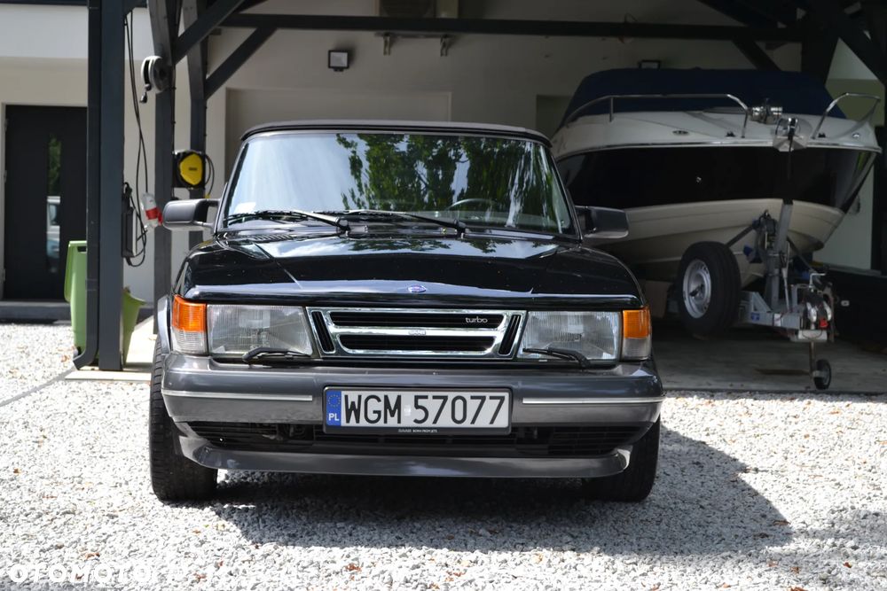 Saab 900 - 4