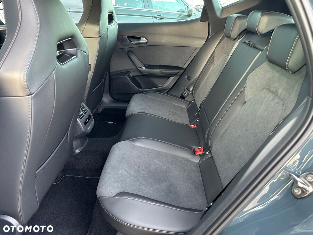 Cupra Formentor 1.5 eTSI mHEV DSG - 16