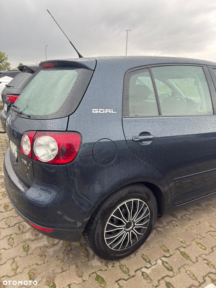 Volkswagen Golf Plus 2.0 TDI Comfortline DSG - 7