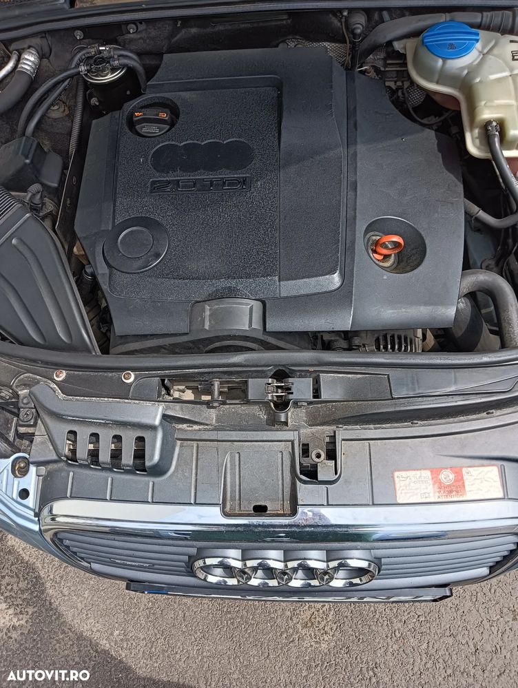 Audi A4 Limuzina 2.0 TDI B8 Quattro - 6