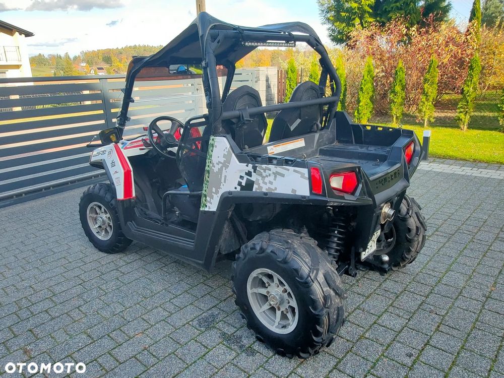 Polaris RZR - 8