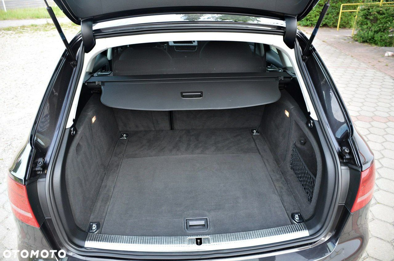 Audi A4 - 24