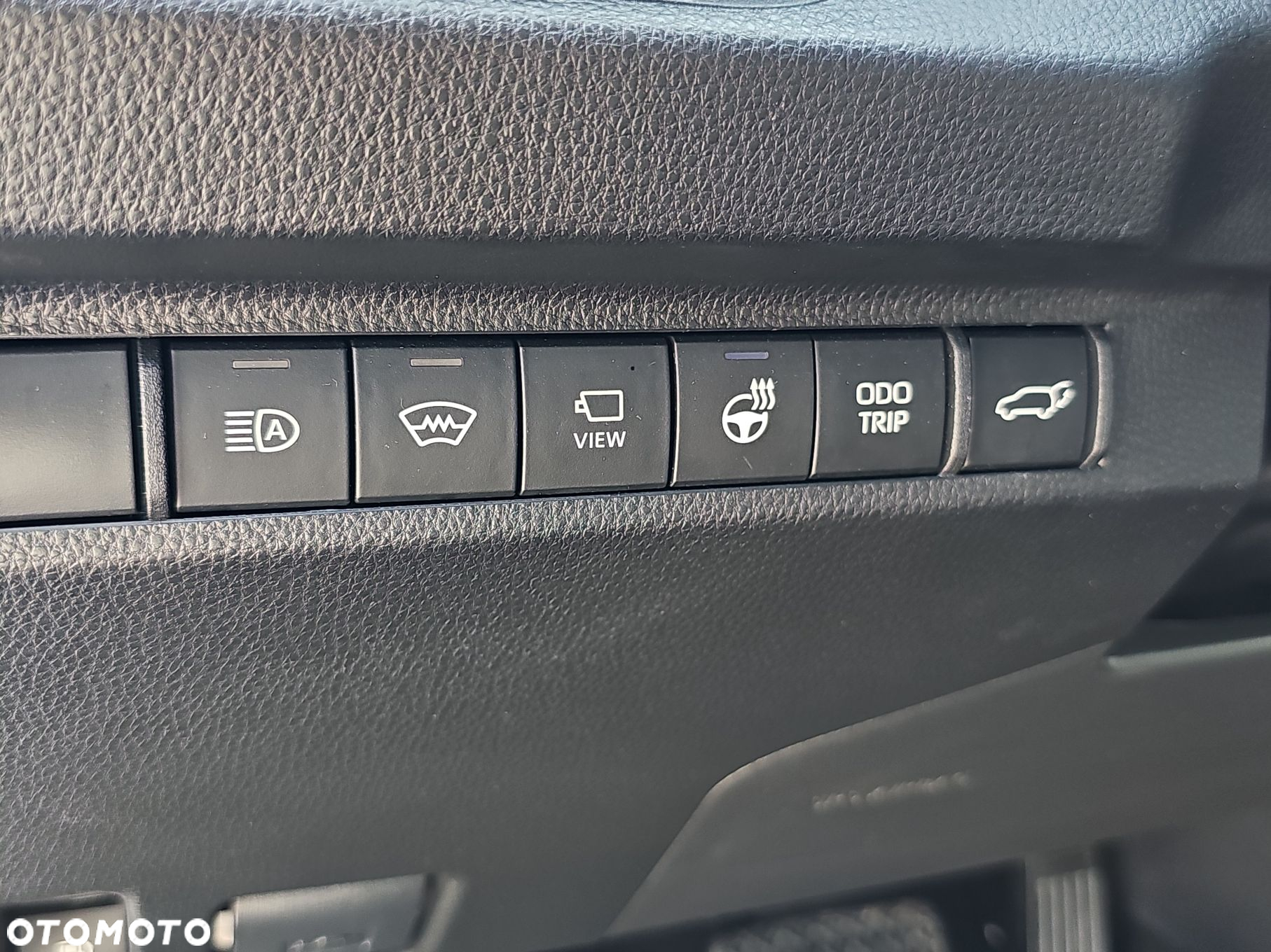 Toyota RAV4 - 17
