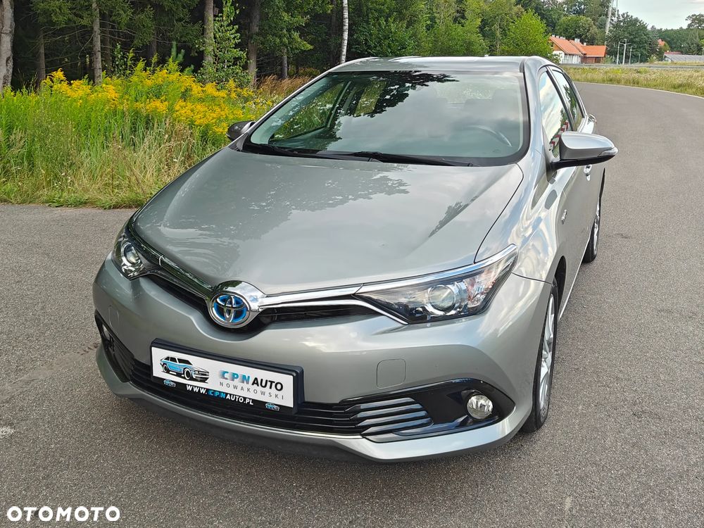 Toyota Auris - 4