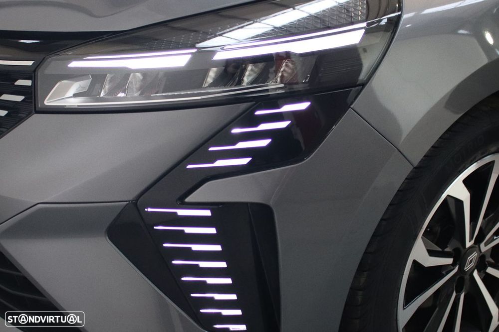 Renault Clio 1.0 TCe Techno Bi-Fuel - 6