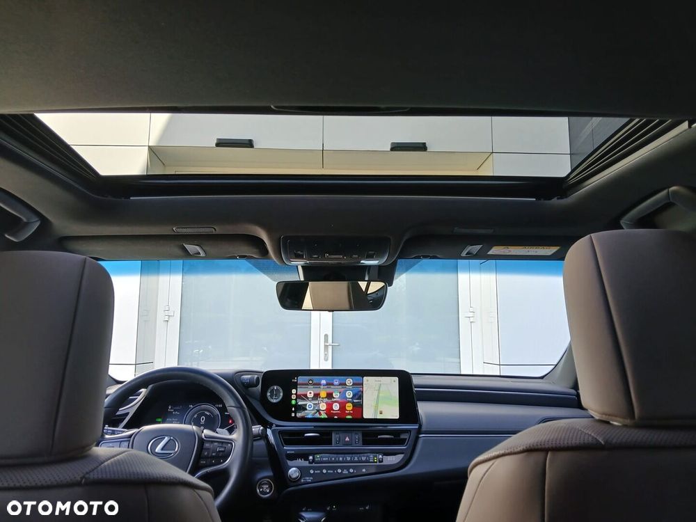 Lexus ES - 6