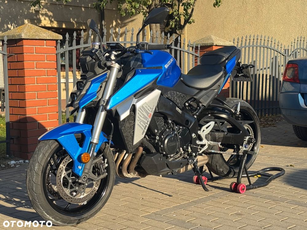 Suzuki