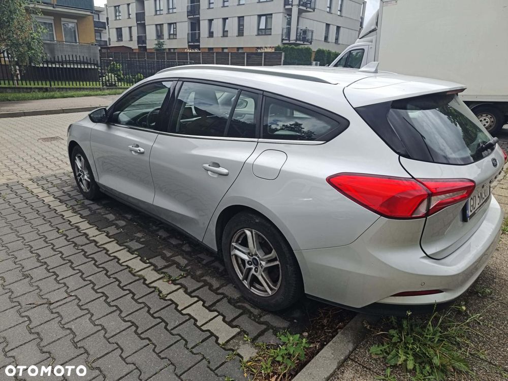 Ford Focus 1.5 EcoBlue Active - 8