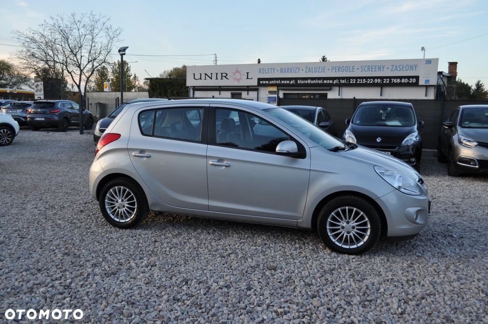 Hyundai i20 1.2 UEFA EURO 2012 Edition - 5