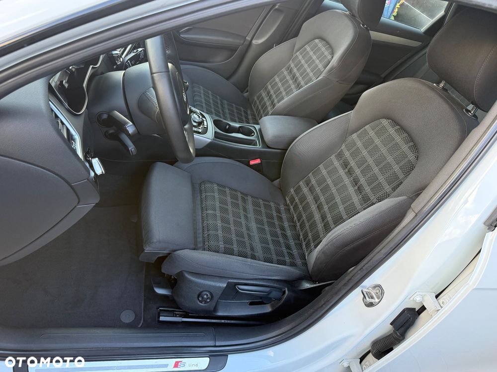 Audi A4 Avant 1.8 TFSI S line Sportpaket - 11