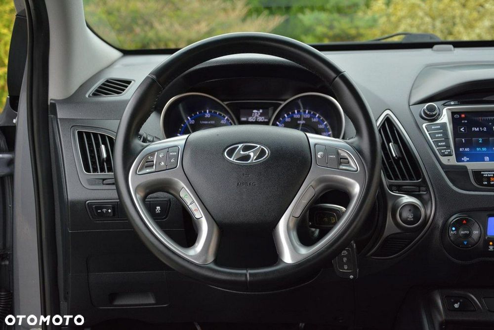 Hyundai ix35 1.7 CRDi 2WD Fifa World Cup Edition - 25