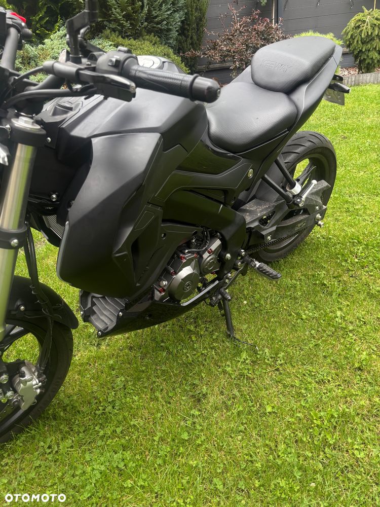 Keeway RKF - 8
