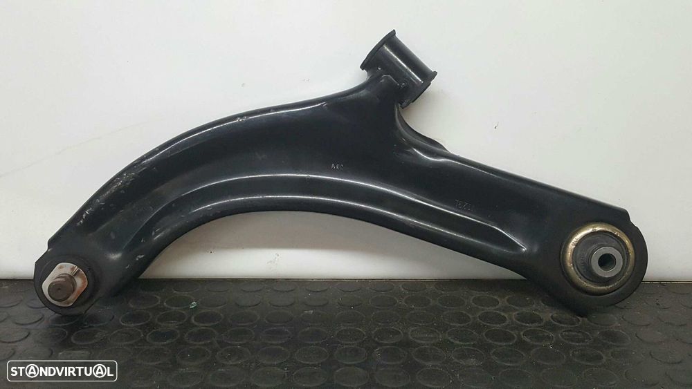 BRAÇO SUSPENSÃO INFERIOR FRENTE ESQUERDO RENAULT CLIO III CONFORT DYNAMIQUE - 1