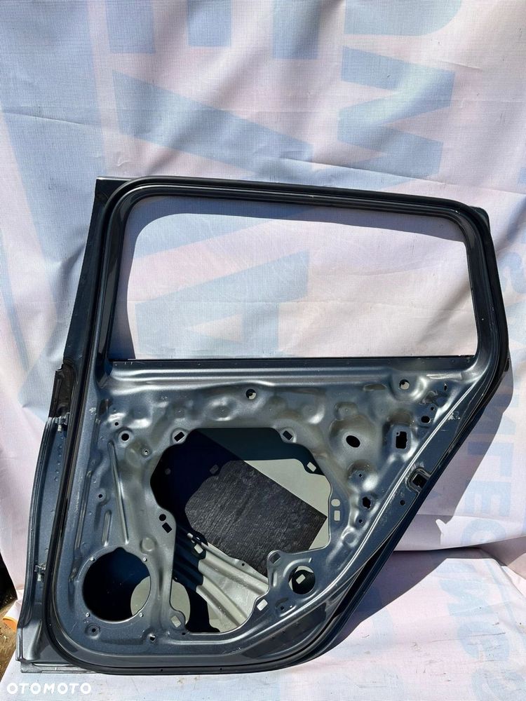 Drzwi Volkswagen Passat B9 Superb IV Kombi po 2024r. tył prawy - 2