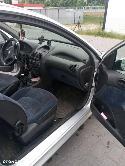 Peugeot 206 75 Grand Filou - 3