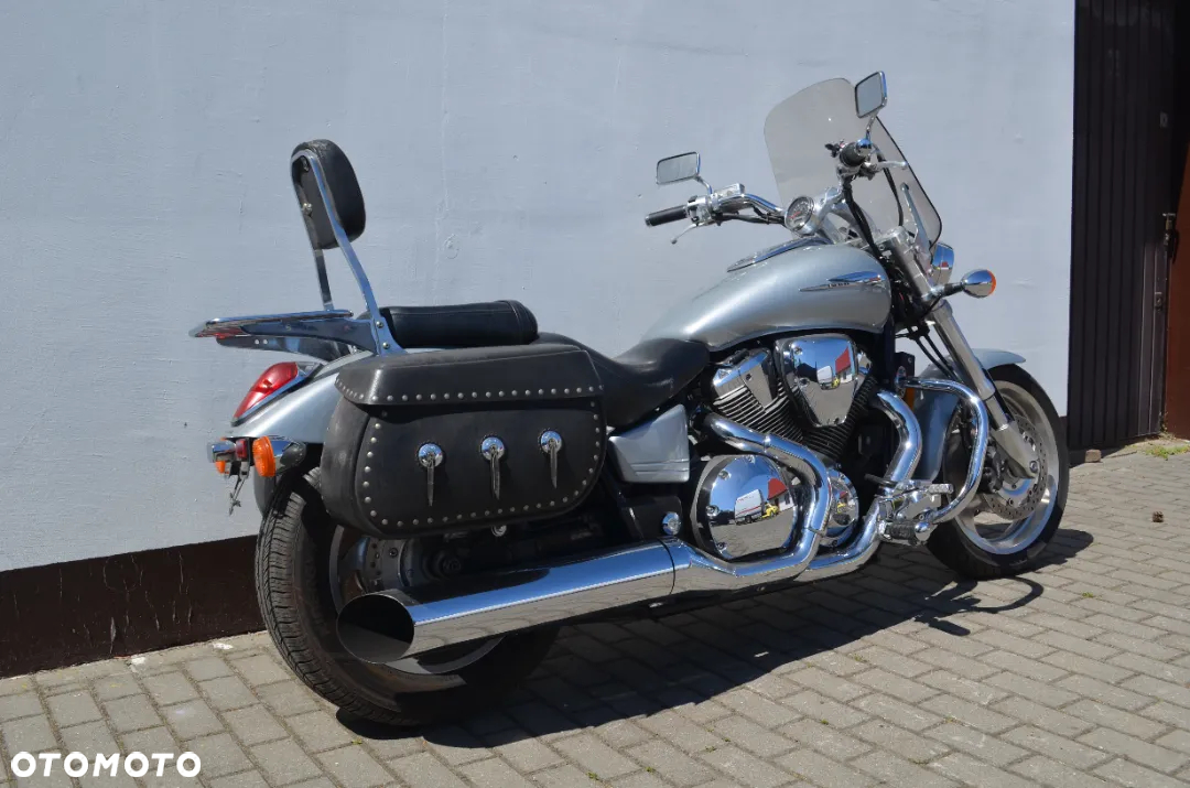 Honda VTX - 16