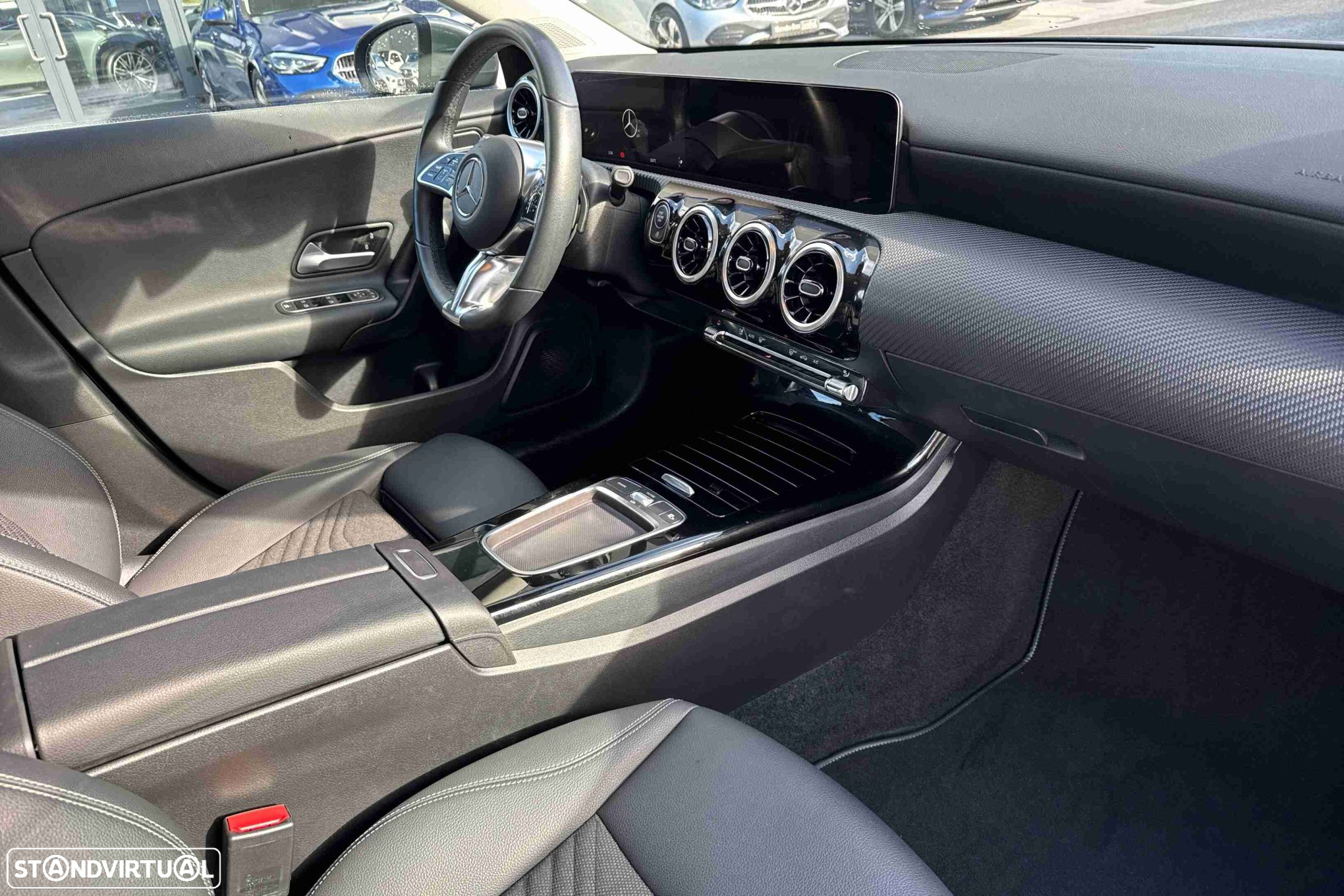 Mercedes-Benz CLA 180 d - 8
