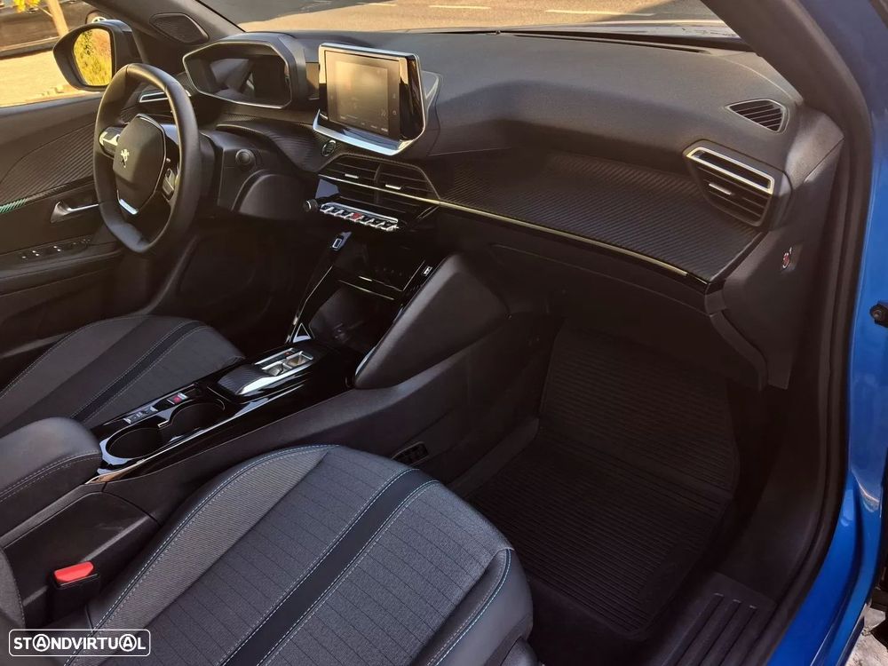 Peugeot e-2008 50 kWh Allure Pack - 22