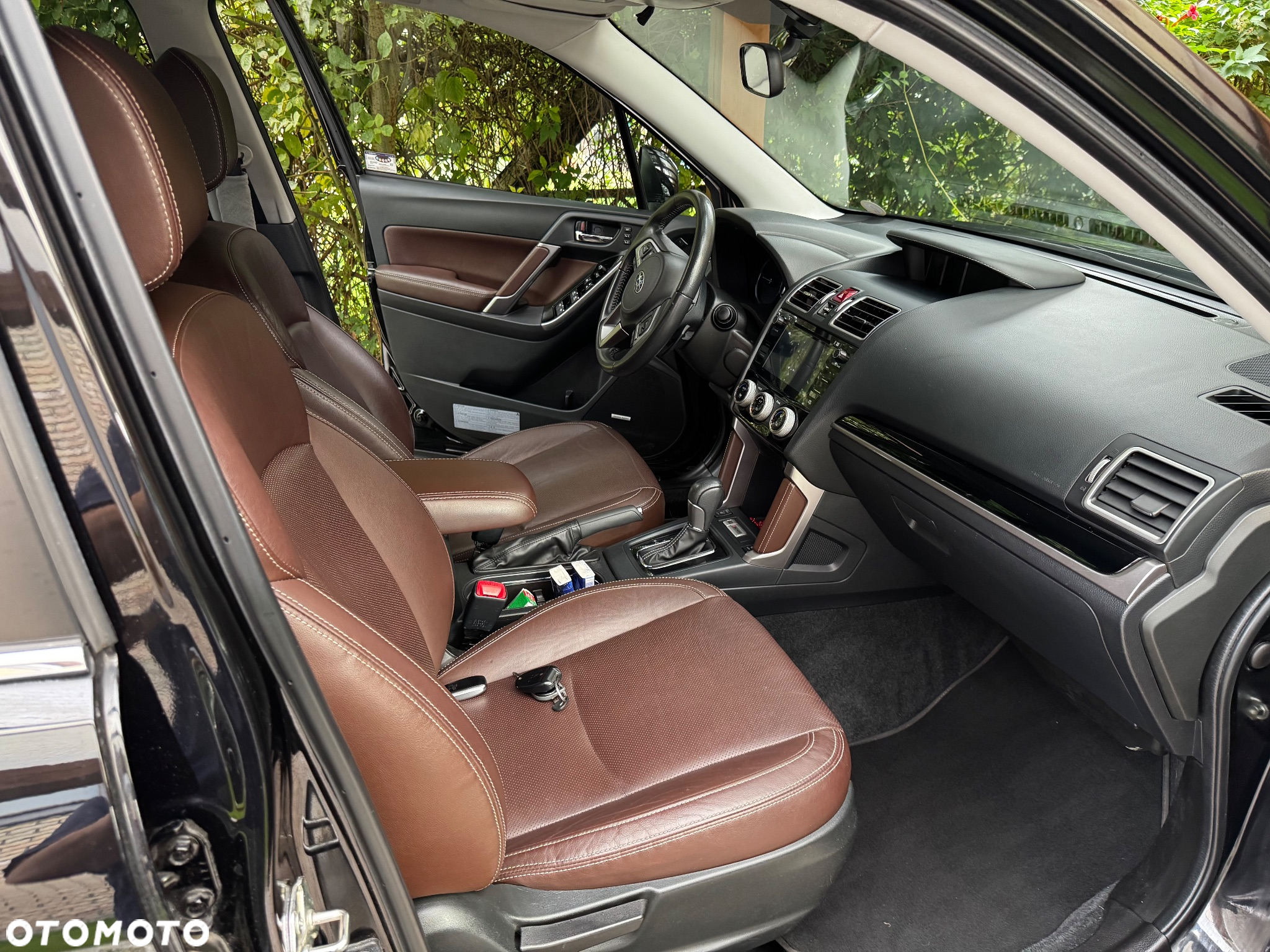 Subaru Forester 2.0 XT Platinum Lineartronic - 2
