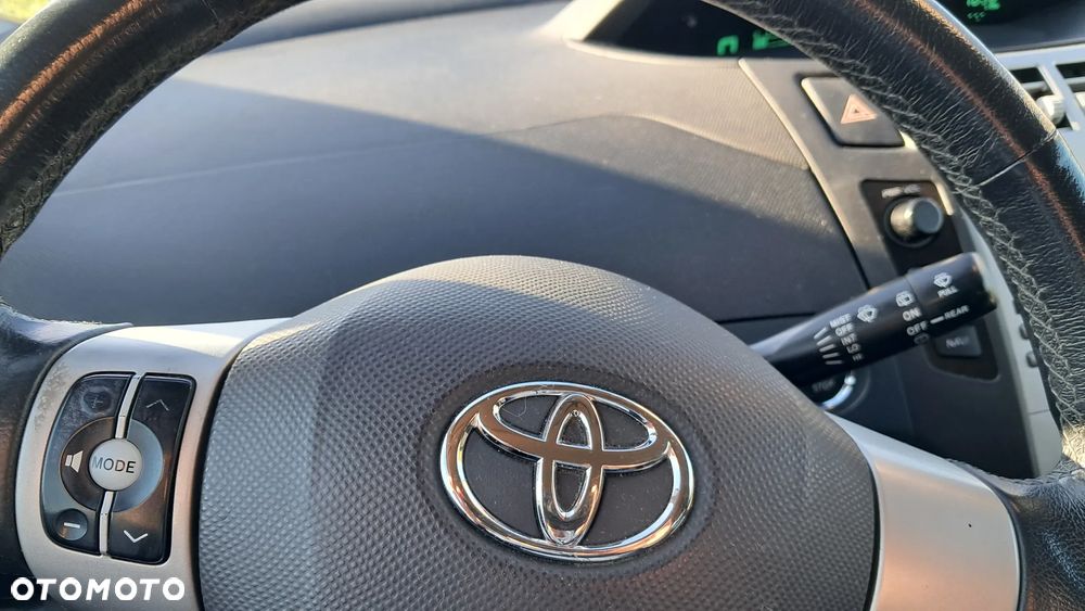 Toyota Yaris - 9