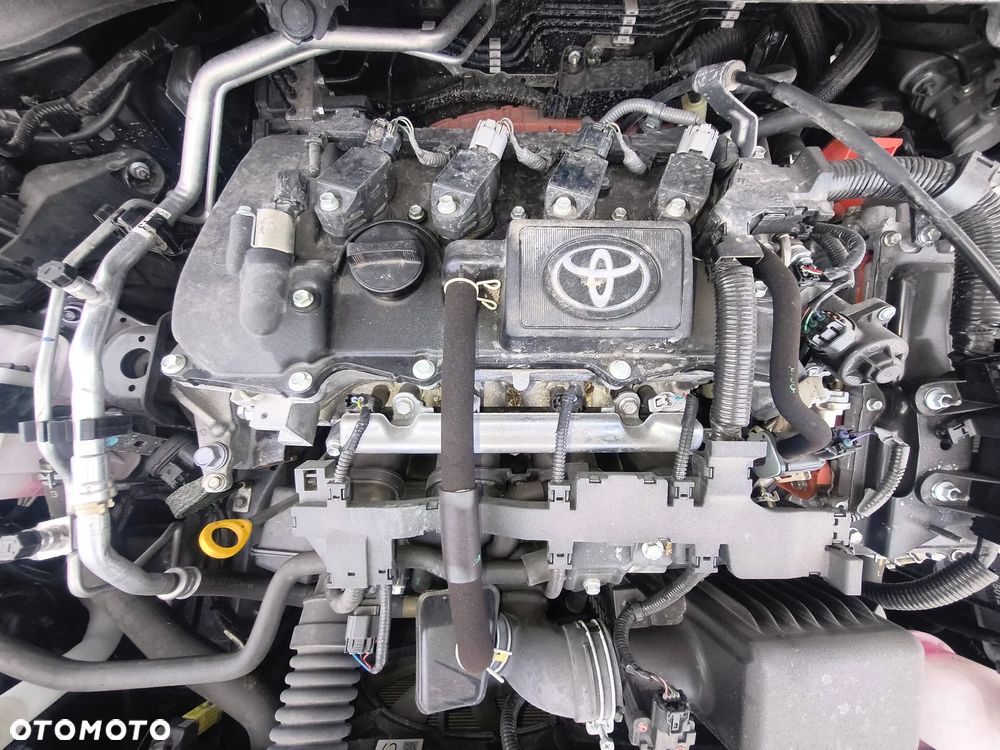 Toyota Corolla 1.8 Hybrid Comfort - 23