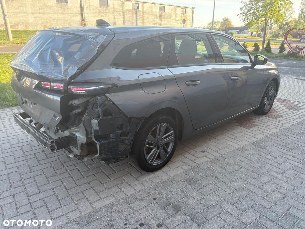 Peugeot 308 1.5 BlueHDi Active S&S EAT8 - 8