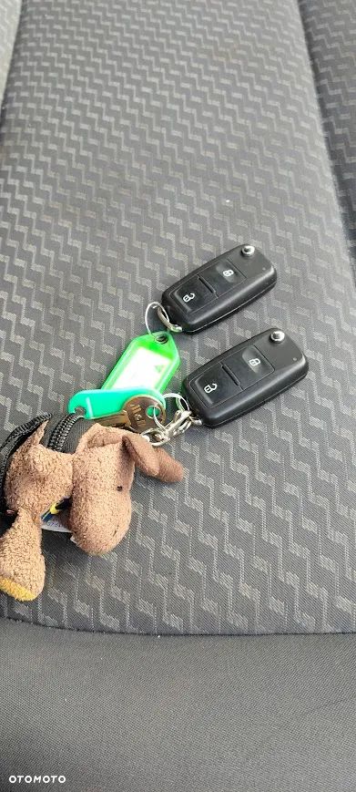 Volkswagen Caravelle 2.0 TDI L2 Trendline - 6