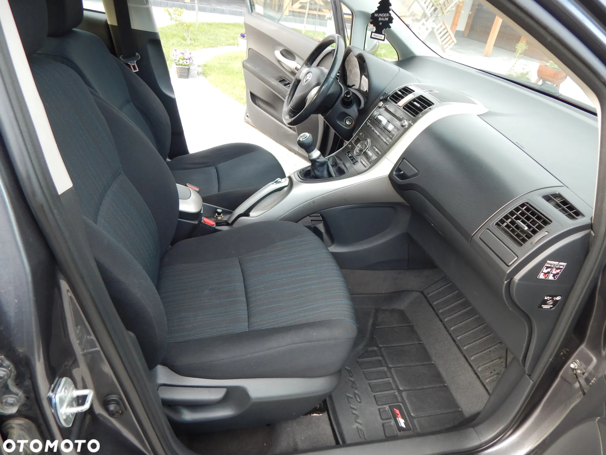 Toyota Auris 1.6 VVT-i Sol - 8