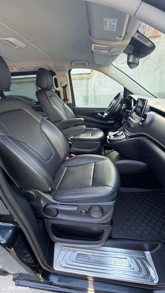 Mercedes-Benz V - 8