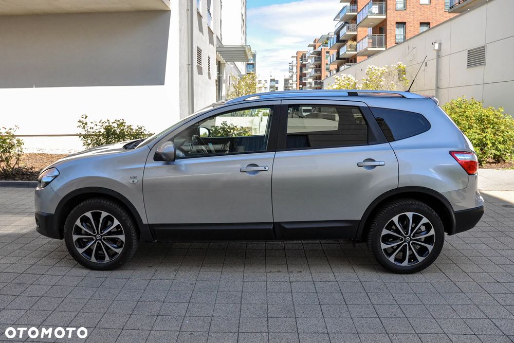 Nissan Qashqai+2 - 2