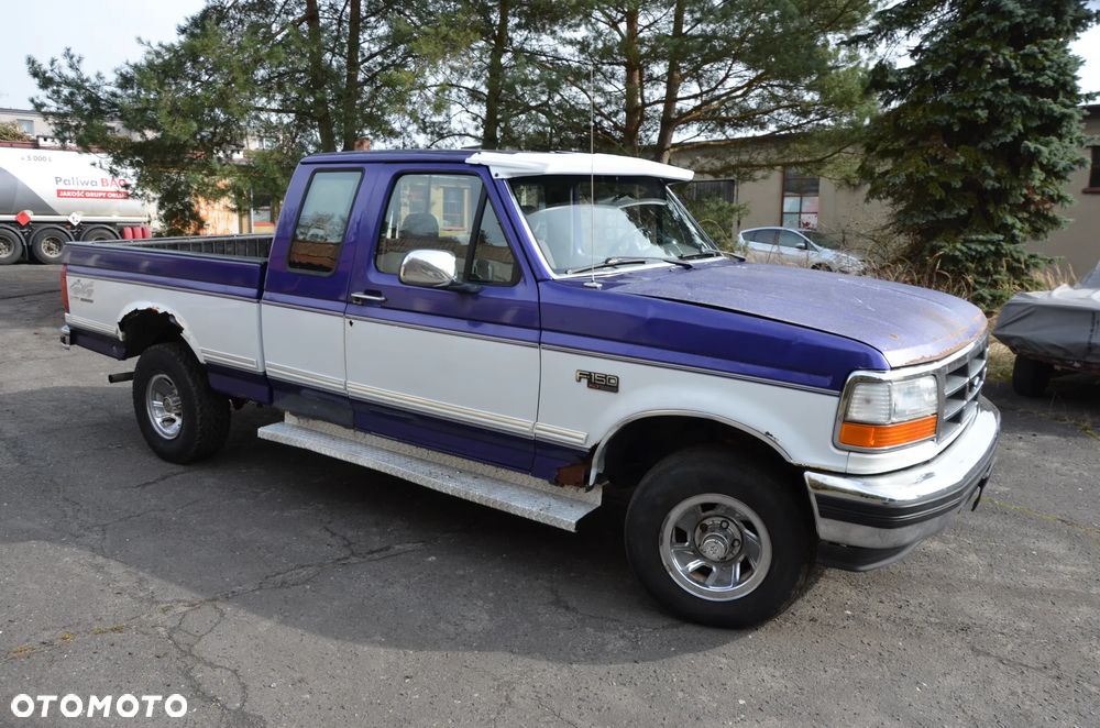 Ford F150 - 4