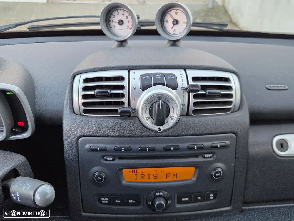 Smart ForTwo Coupé 1.0 mhd Passion 71 - 10