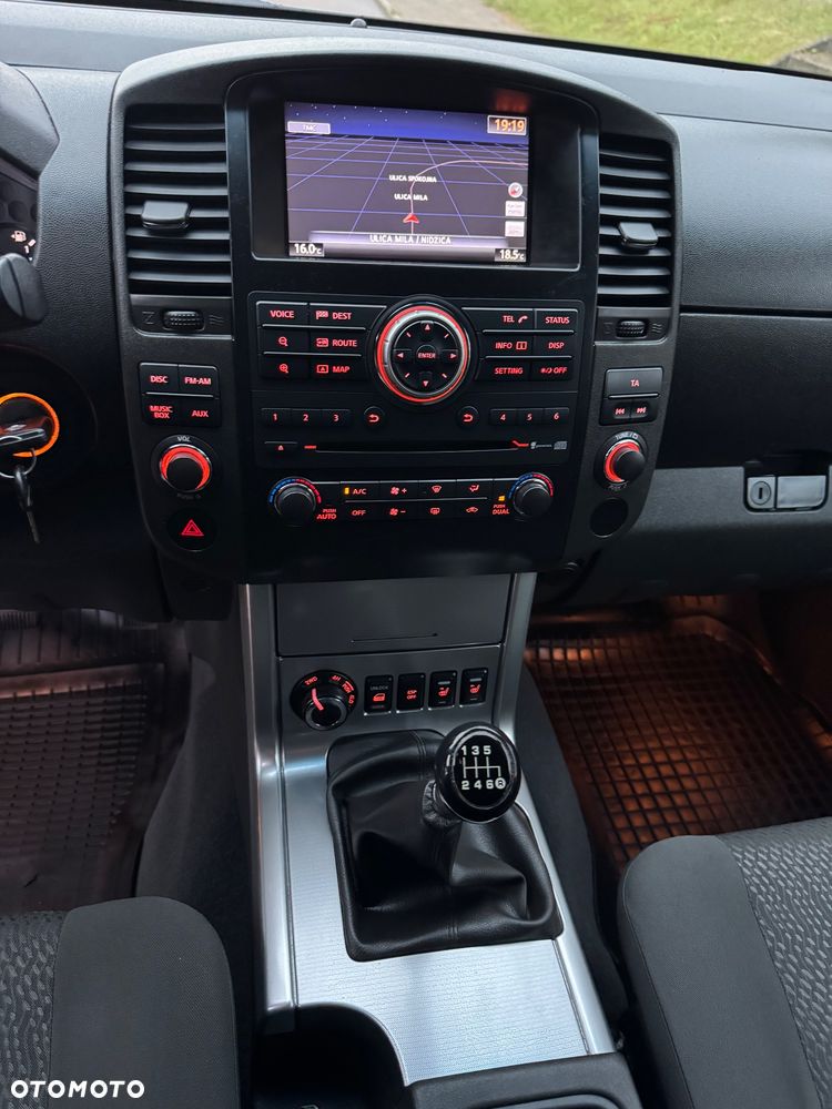 Nissan Navara DPF LB Platinum - 28
