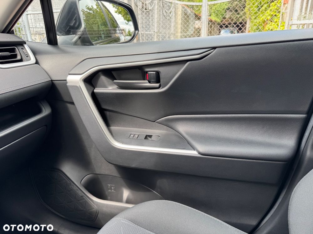 Toyota RAV4 - 12