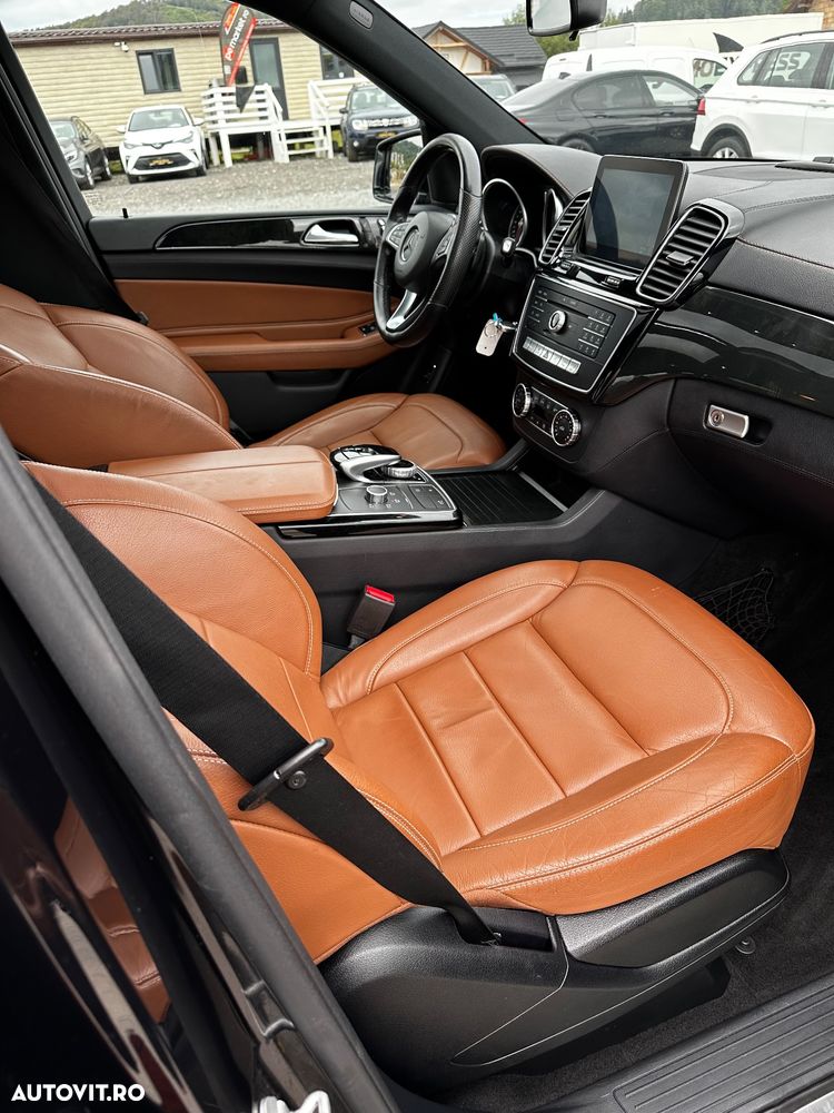 Mercedes-Benz GLE 250 d 4Matic 9G-TRONIC AMG Line - 11