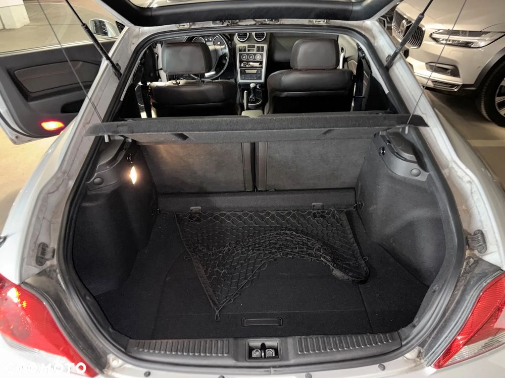 Hyundai Coupe 2.0 GLS - 13